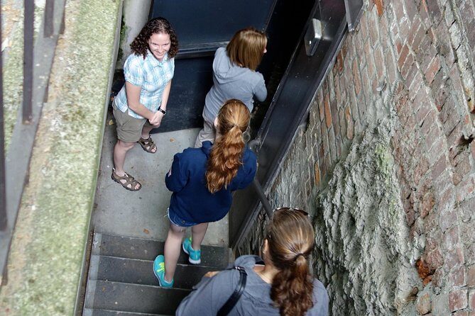 Beneath The Streets Underground History Tour - Guides, Humor, and Questions: What the Best Tours Do
