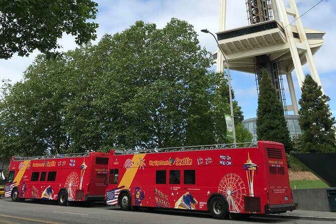 City Sightseeing Seattle HOHO Bus and Locks or Harbour Cruise - Pike Place Market and the Original Starbucks Stop