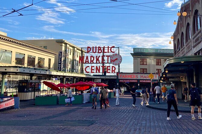 Food Tasting & Arts Tour of Pike Place Market - Second market wander: shops, galleries, and buskers as your soundtrack