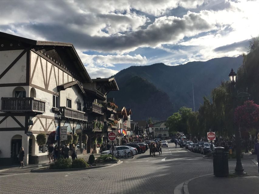 From Seattle: Day Trip Through The Cascades to Leavenworth - Key highlights at a glance