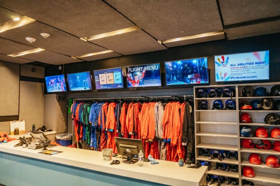 iFLY Seattle First Time Flyer Experience - The training session: your instructor turns you into a stable flyer