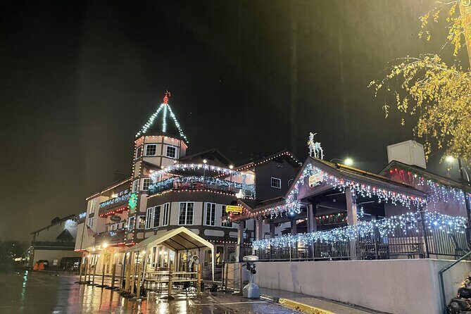 Leavenworth Christmas Lights Tour from Seattle - What to do with your free time: shopping, food, and a simple budget