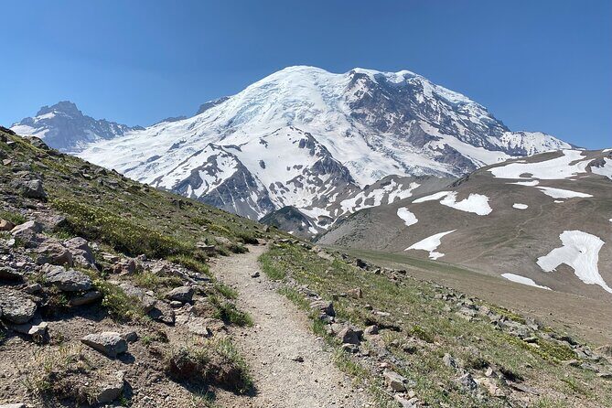 Mount Rainier Day Hike - Sunrise Visitor Center: where the day gets real