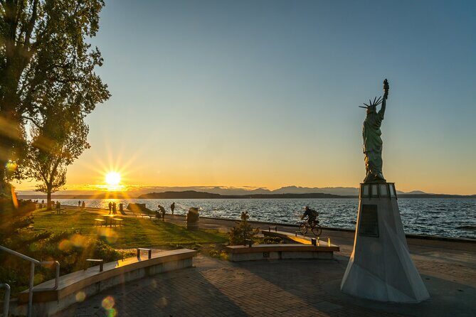 Night Tour of Seattle - The Seattle Waterfront transformation and why it feels different at night