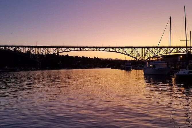 One-Hour Private Seattle Sightseeing Cruise - BYOB! - Floating Homes and St. Mark’s Cathedral: The Seattle Vibe Most People Miss
