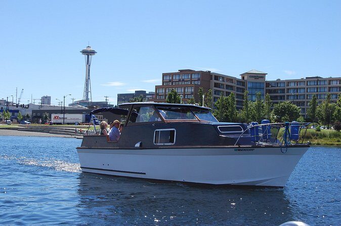 One Hour Social Sightseeing Cruise - BYOB! - Price and Value: $59 for an Hour of Seattle on the Water