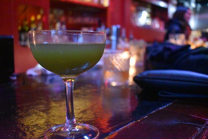 Private Seattle Cocktail Culture Tour - The Fremont route: art, waterways, and that Seattle weirdness factor