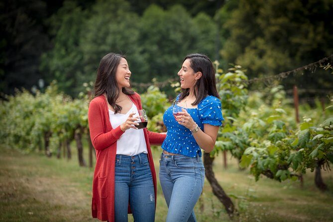 Private Snoqualmie Falls & Woodinville Wine Day Tour from Seattle - Seattle Pickup and the Lake Washington Drive That Sets the Tone