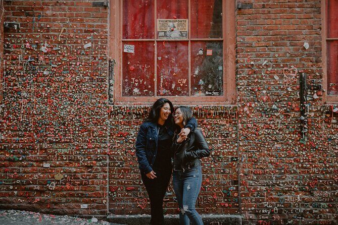Private Vacation Photography Session with Photographer in Seattle - You Can Also Swap Stops With Custom Routes