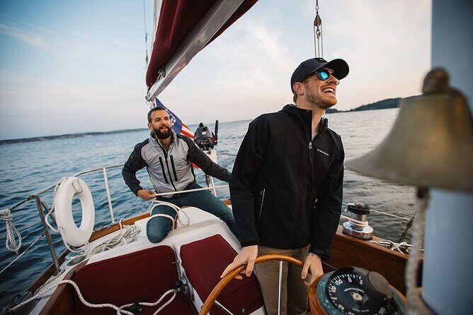 Sail Bainbridge Island & Seattle Waters - Luxury Classic Sailboat - Should you book this private Bainbridge and Seattle waters sail?