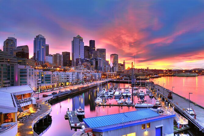 Scenic Seattle Night Walking Tour with Space Needle Admission - Key things to know before you go