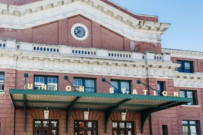 Seattle Downtown Quest: Self-Guided History Adventure - Eyes on You: A Practical Stop With a Personal Topic