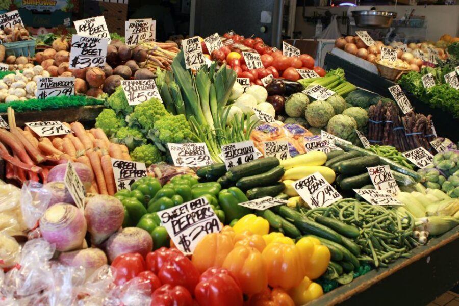 Seattle: Early-Bird Tasting Tour of Pike Place Market - What happens in the first 20 minutes (and why it sets your expectations)