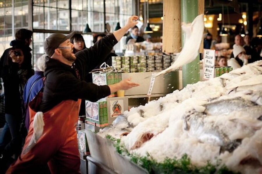 Seattle: Early-Bird Tasting Tour of Pike Place Market - Tastings at the market’s food level: produce, cheddar biscuits, and easy wins