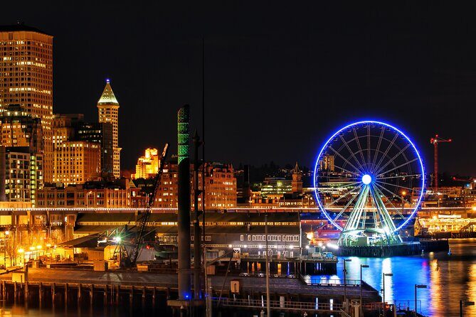 Seattle Enchanting Night Tour with Space Needle and Skywheel - Space Needle Deck With 360° Views: The Main Event