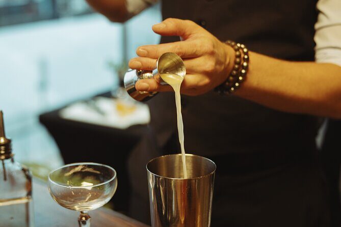 Seattle Hands On Cocktail Class - Practical Tips for a Smooth 4:00 pm Session