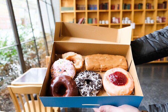 Seattle Holiday Donut Adventure & Walking Food Tour - Stop 2: Doce Donut Co’s 24-Hour Brioche and Latin-Inspired Flavors