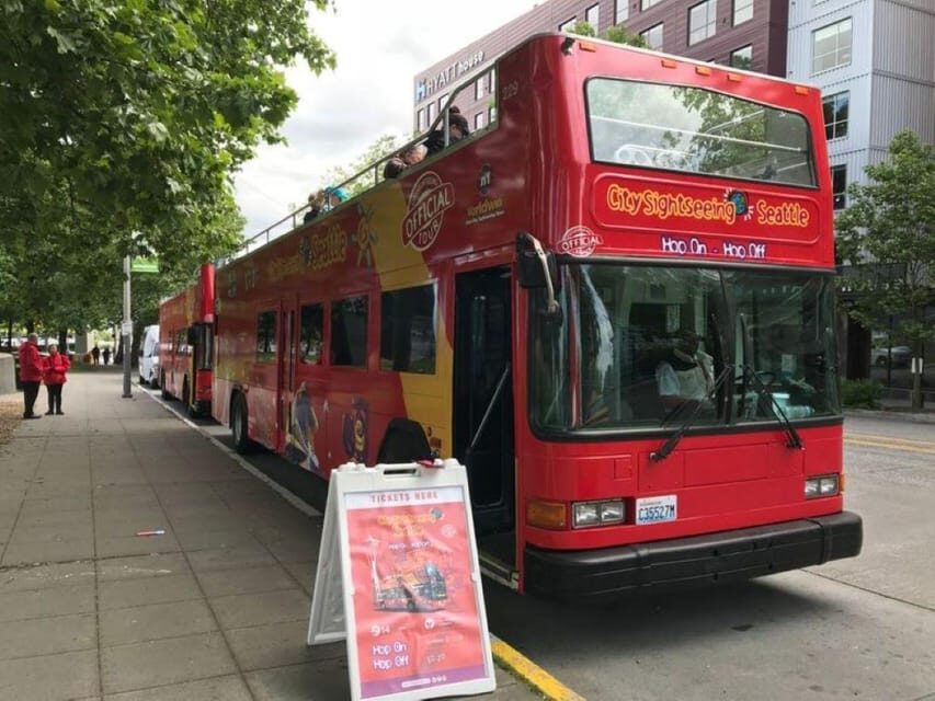 Seattle: Hop-on Hop-off Bus Tour and Sky View Observatory - Historic corners: Chinatown Gate and old-town flavor stops