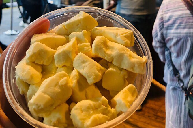 Seattle Pike Market Food Tour with 8 Authentic & Local Tastings - Public Market: Chocolate Cacao Tea as your mood-setter