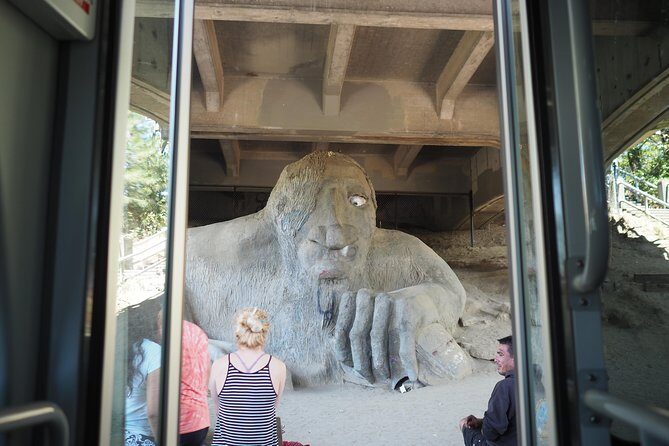 Seattle Pre-Cruise Tour: Transportation & Seattle City Tour - Pioneer Square, Waterfall Garden Park, and the Gold Rush Story