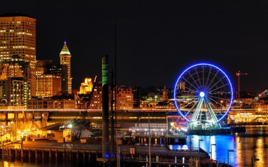 Seattle: Scenic Night Tour with Space Needle & Skywheel - Key things to know before you go