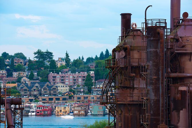 Seattle Scenic Panoramic Tour - Space Needle and Seattle Center: iconic downtown with context