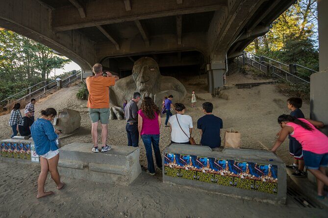 Seattle Scenic Panoramic Tour - Lake Union Park: urban nature plus ship culture