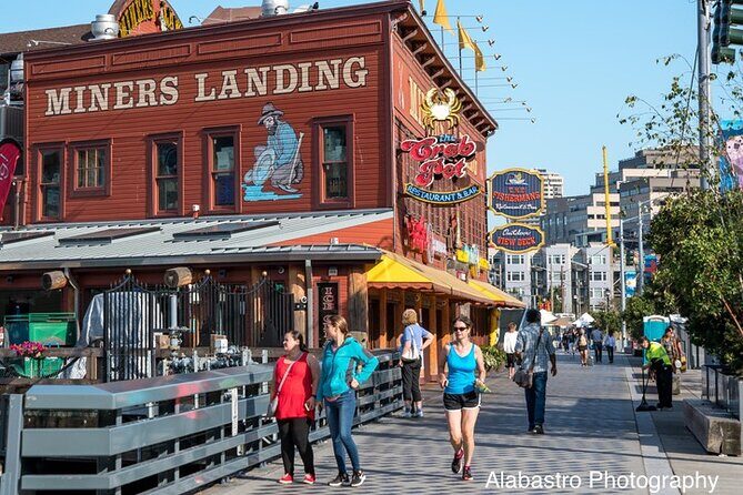 Seattle Sightseeing Scenic Guided Tour and Hop On Hop Off Pass - Chinatown Gate and Panama Hotel Tea House: history with an easy walking hit