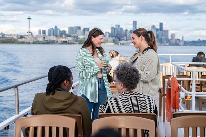 Seattle: Summer Views Cruise - Puget Sound with the Olympic Mountains in Frame