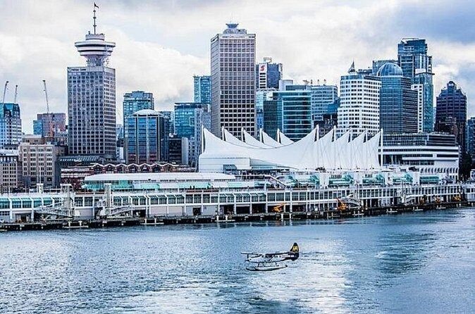 Seattle to Vancouver Urban and Scenic Day Trip - Stanley Park and the Seawall: Your Best “No Planning Needed” Walk