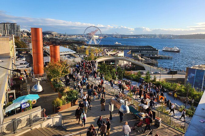 Seattle Waterfront History Walking Tour - A quick word on guides, style, and how lively it feels