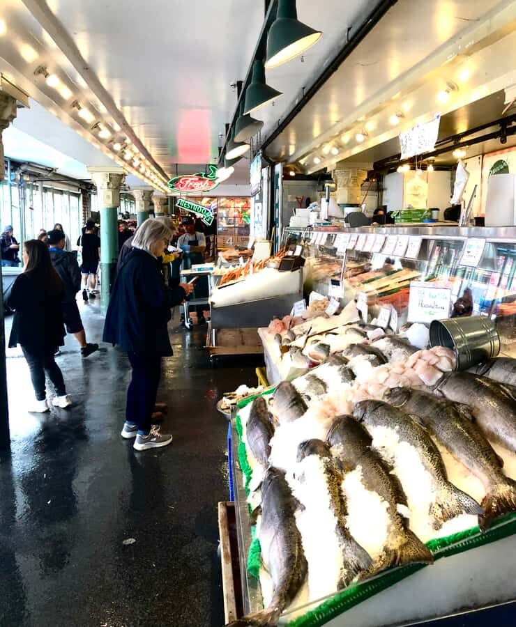 Secret Food Tours: Seattle Pike Place Market - Cheesecake and a Colombian Chocolate Shot: Dessert That Lands
