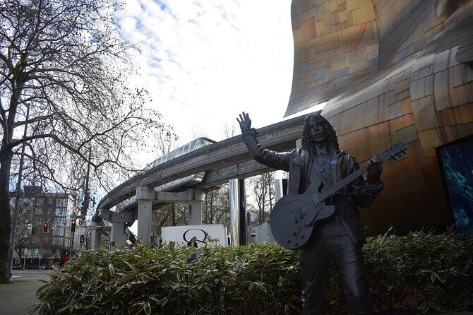 Space Needle & Seattle Center Small Group Private Walking Tour - Passing big venues without feeling lost