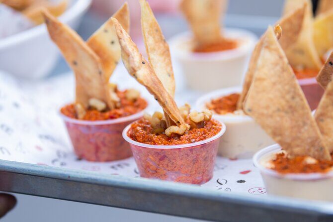 Street Food Tour of South Lake Union- Area of Amazon Spheres - South Lake Union and the Amazon Spheres: why this walk matters