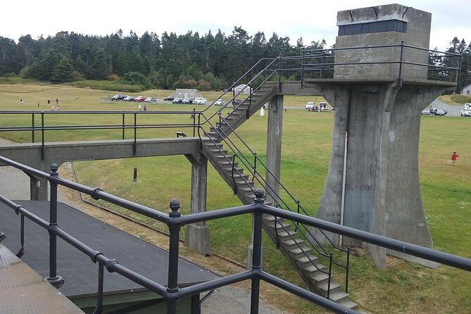 Whidbey Island Deception Pass Private SUV Tour - Stop 2: Admiralty Head Lighthouse and quick photo time at Fort Casey
